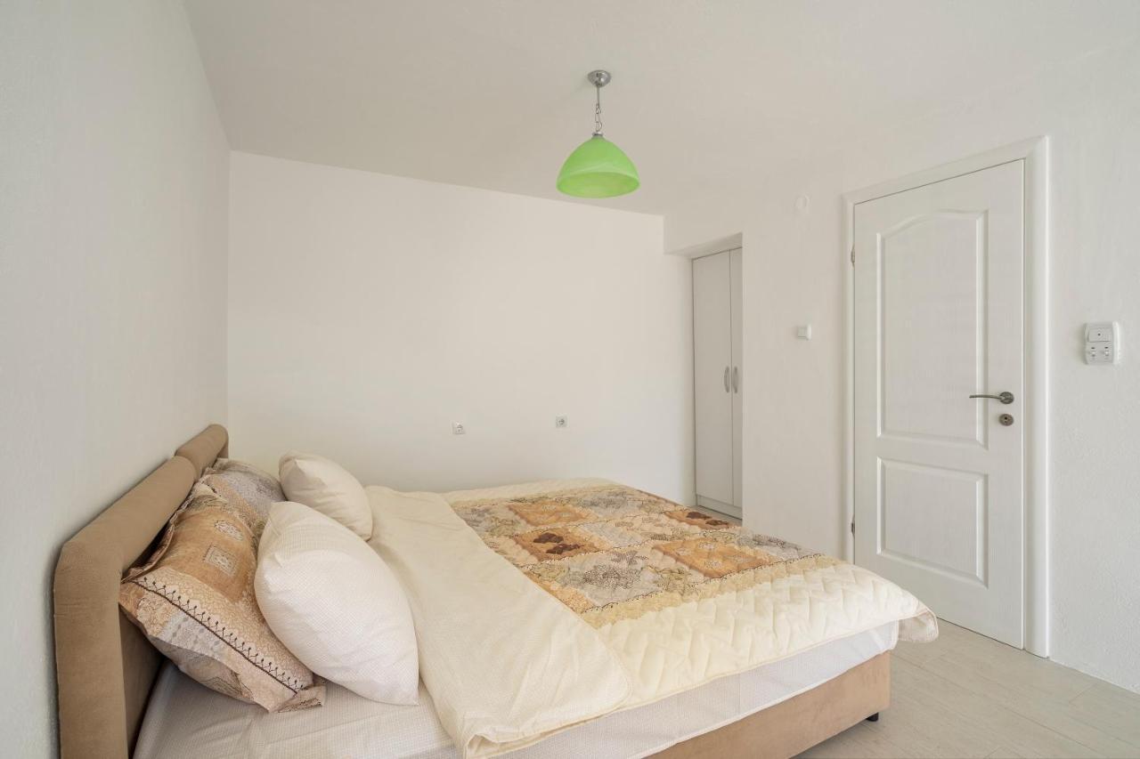 Apartments Natali بار المظهر الخارجي الصورة