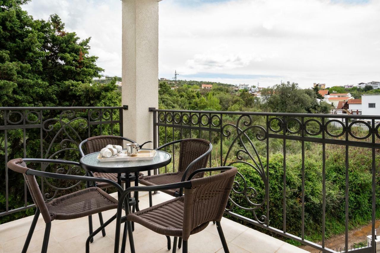 Apartments Natali بار المظهر الخارجي الصورة