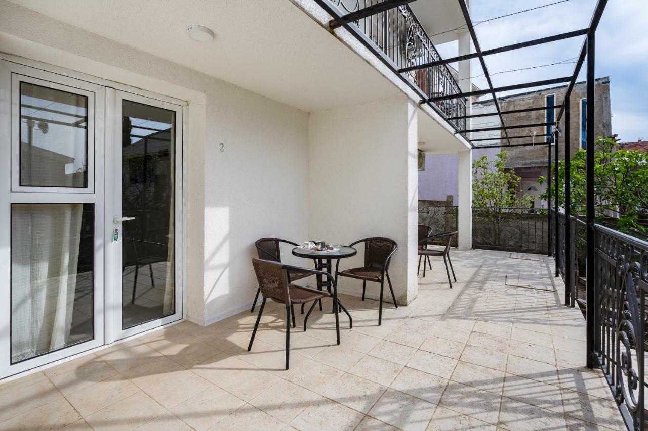 Apartments Natali بار المظهر الخارجي الصورة