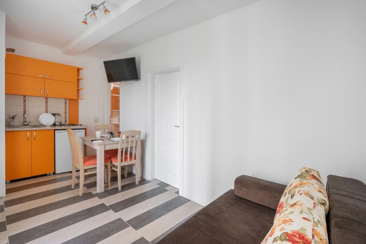 Apartments Natali بار المظهر الخارجي الصورة
