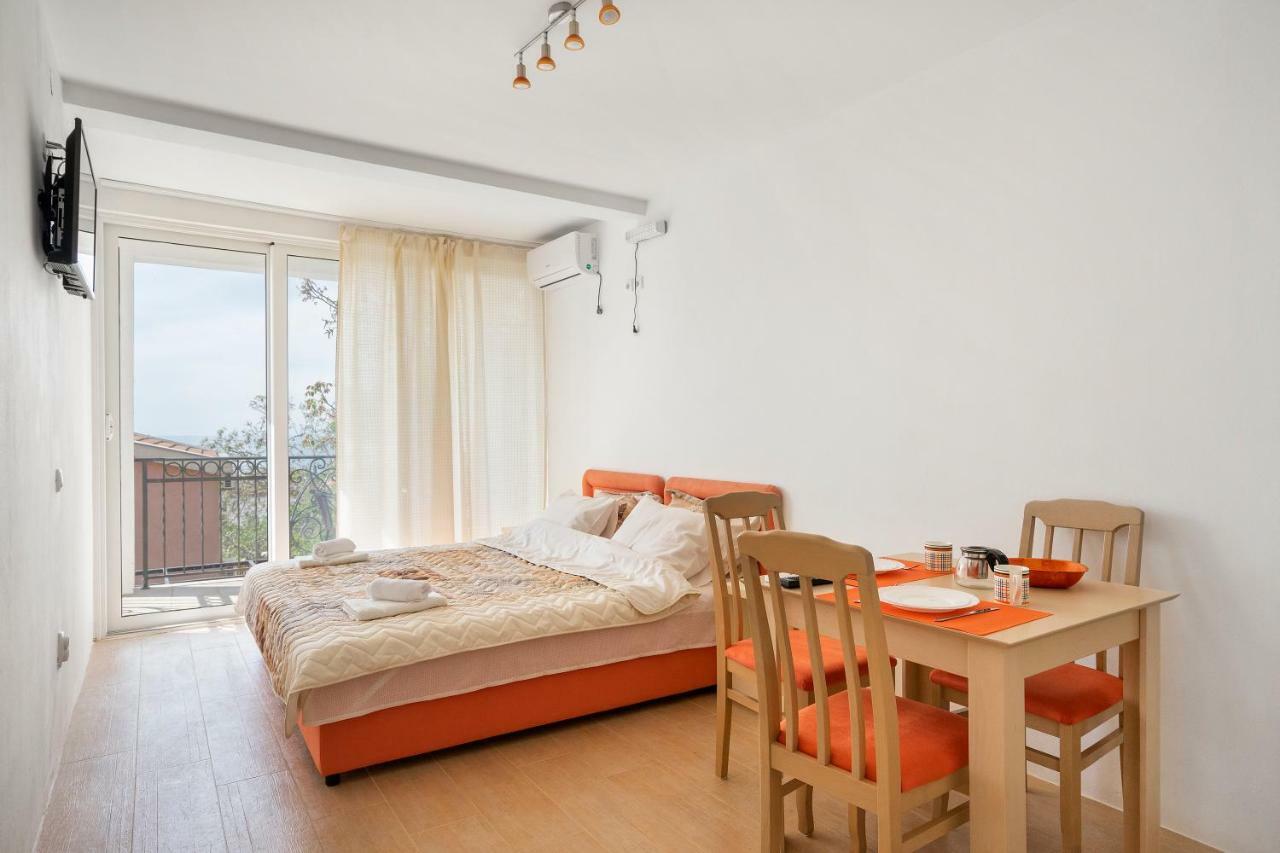 Apartments Natali بار المظهر الخارجي الصورة