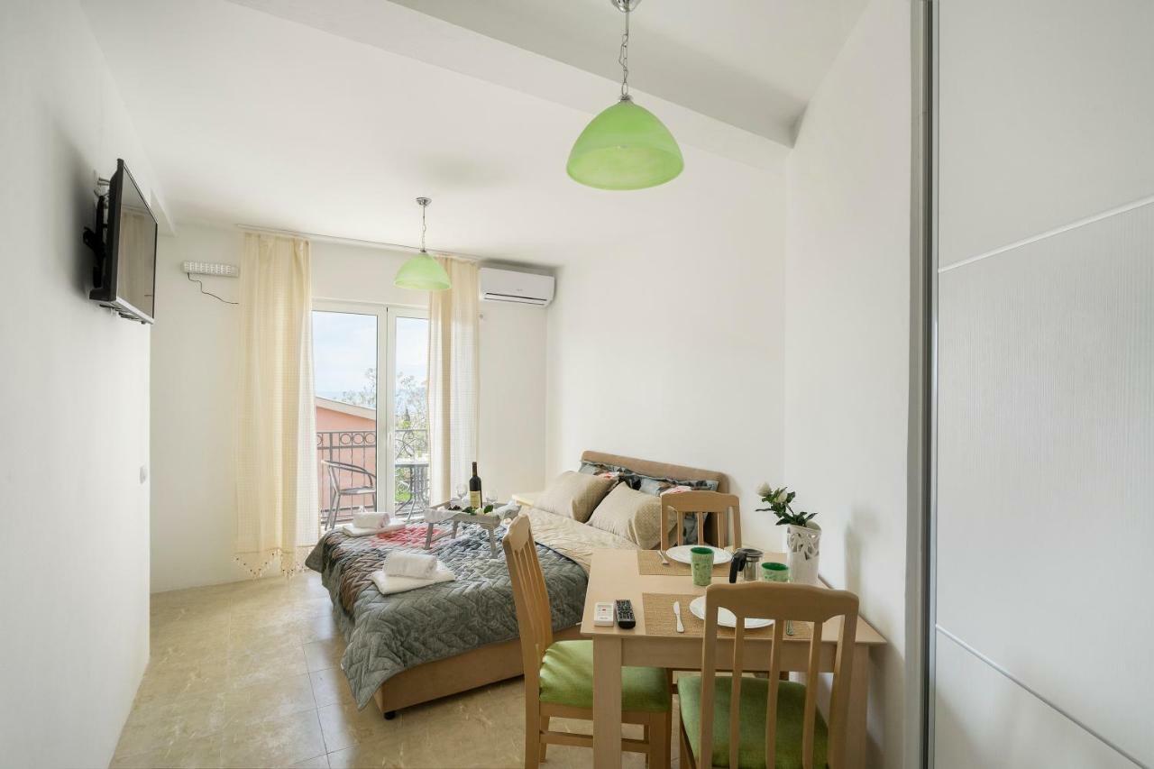 Apartments Natali بار المظهر الخارجي الصورة
