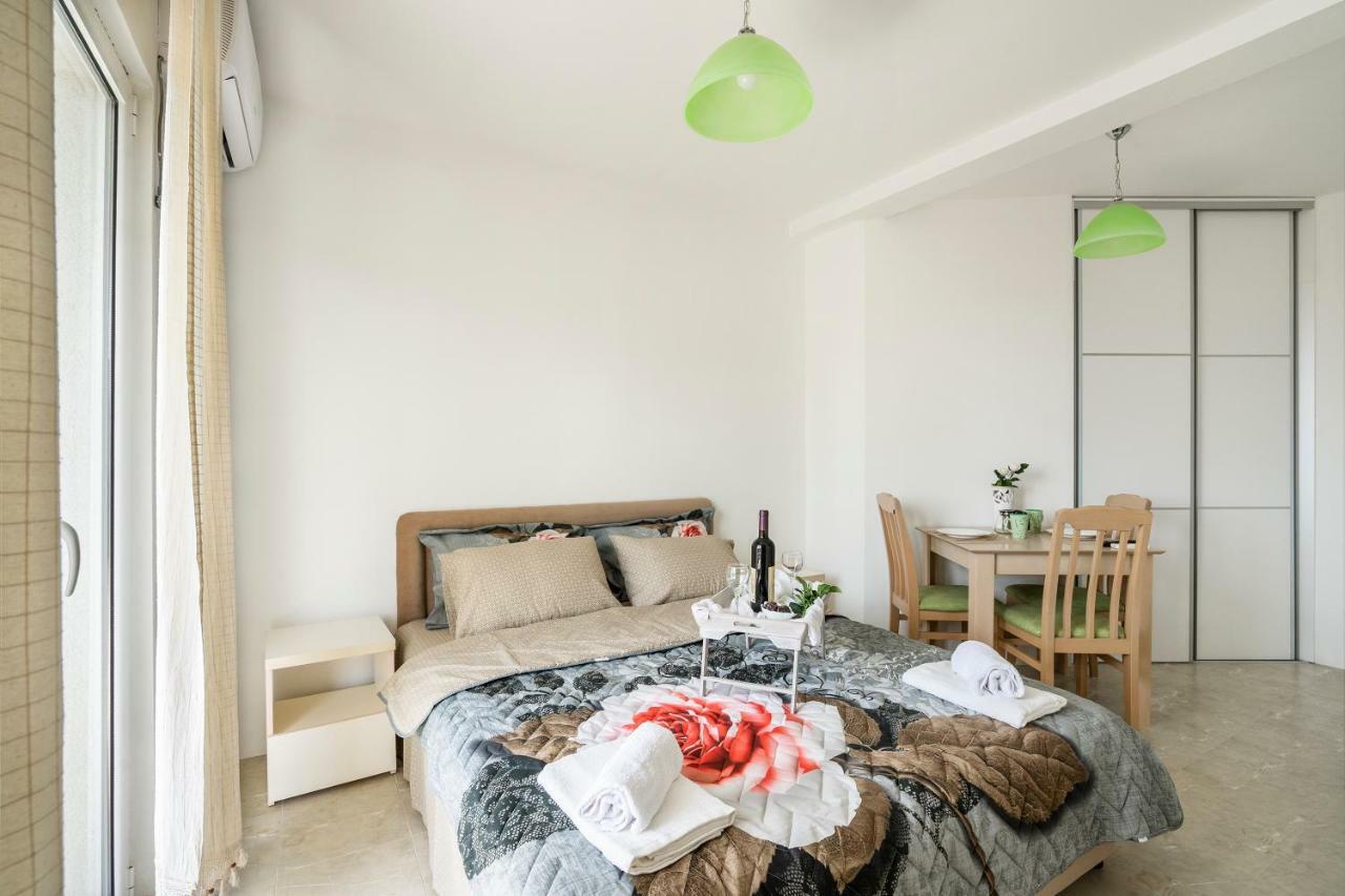 Apartments Natali بار المظهر الخارجي الصورة